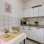 Πανσιόν Matosevic 3*